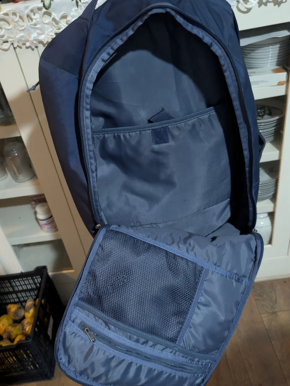 Patagonia Navy Men's Backpack - Durable Everyday Carry